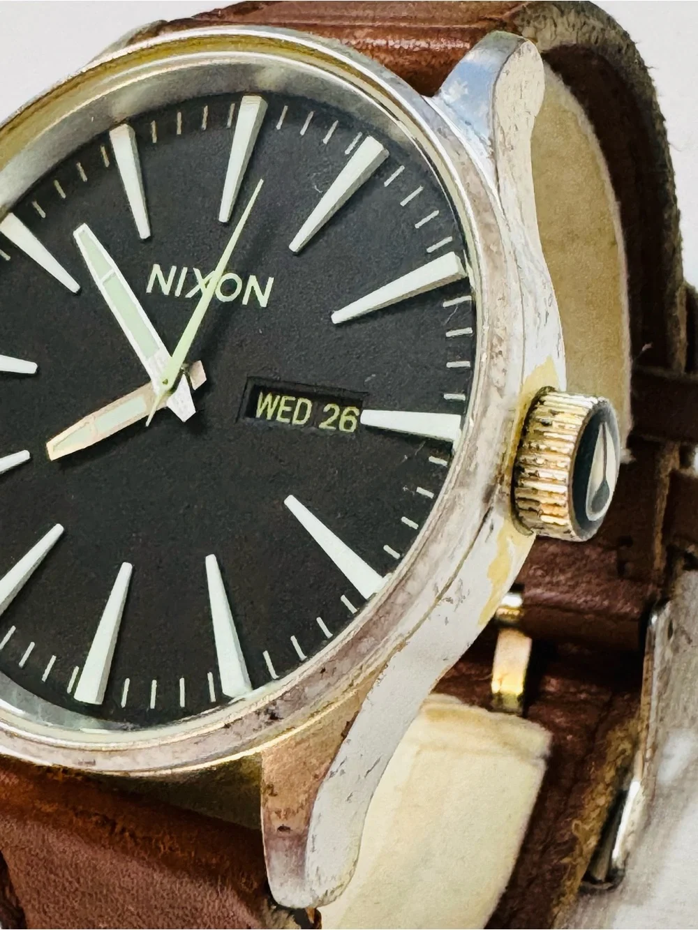 Nixon The Sentry 42mm Men's Day/Date Watch Silver Brown Leather Black Dial